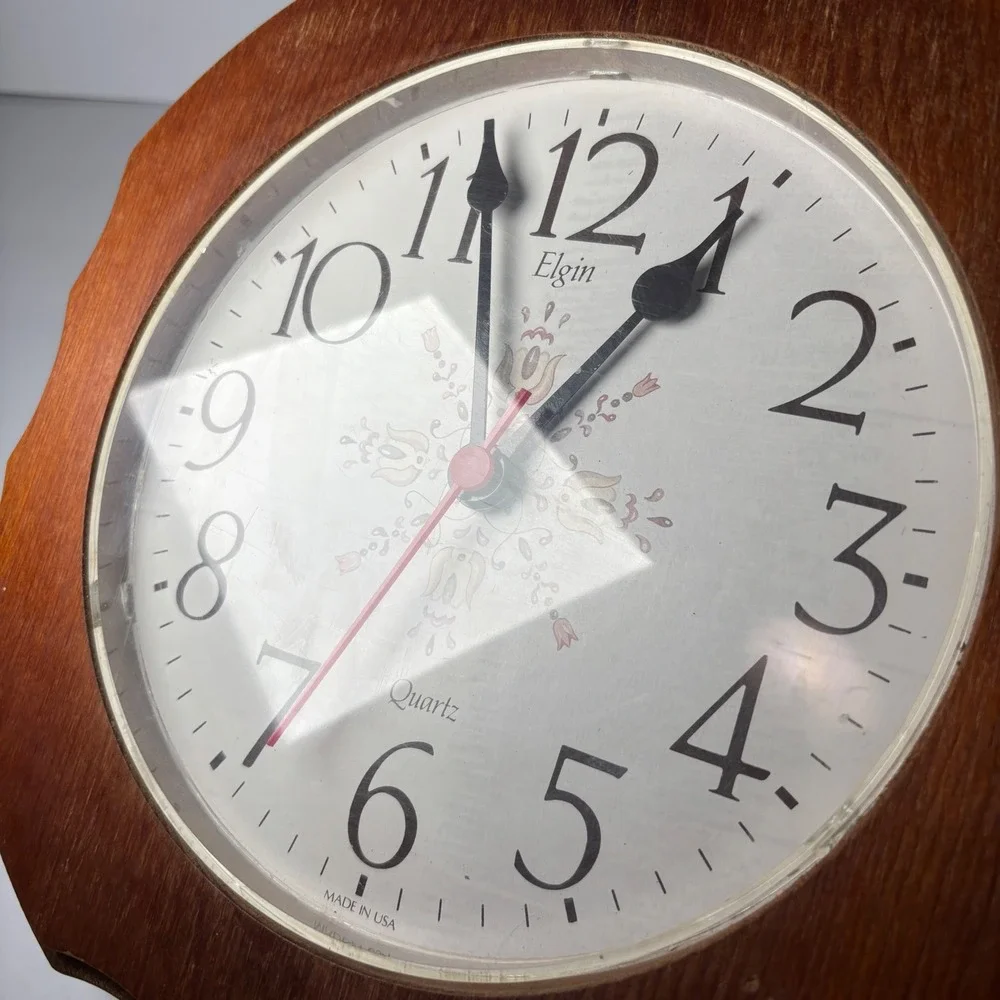 Elgin Wall Clock Brown Wood Scalloped Quartz Floral Made in USA Cottagecore 10
